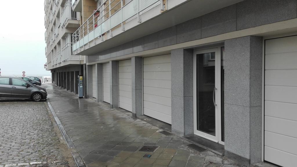 Appartement Oostende Vlak Bij Zee Exterior foto