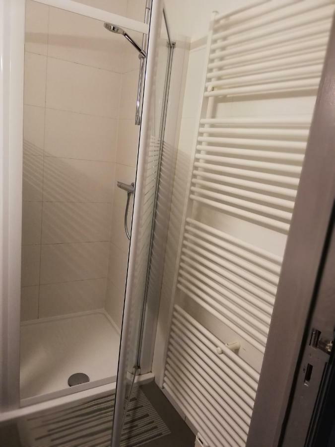 Appartement Oostende Vlak Bij Zee Exterior foto